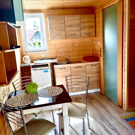 W Rusinowie U Gosi Деревянный коттедж